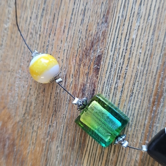 Treska Glass And Stone Wire Chain Necklace - Picture 4 of 9